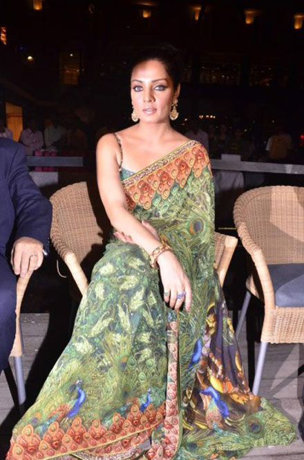 Celina Jaitley in Backless Green Saari at Launching Jashns Calendar 