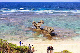 Heart Stone, Kouri-jima, island, tourists