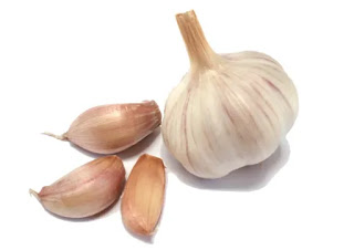 garlic-is-good-for-white-discharge-hindi