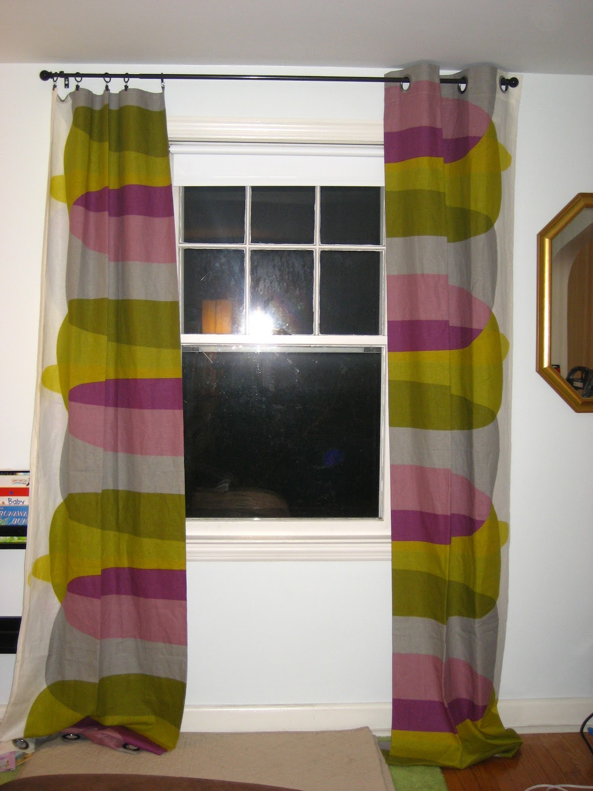 29 Rue House: Curtains in the House