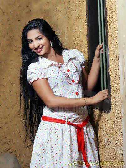 Chamalsa Srilanka best ever actress celebrities photos Chamalsa sexy saree stills hot images