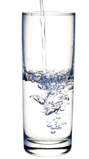 dengan minum air putih dapat mengontrol kadar asam urat