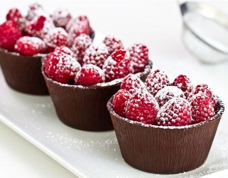 Raspberry Chocolate Cups #Chocolate #Dessert