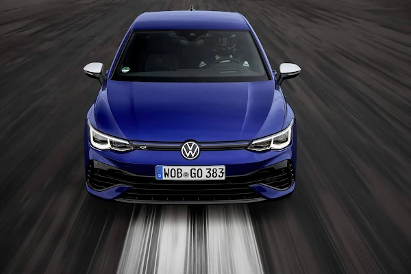 VW Golf R 2022 Mk8: teste mostra 100 km/h em 4,4s - vídeo