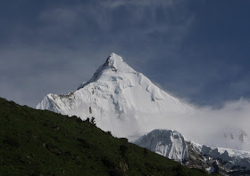 Gangkhar Puensum