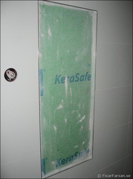 Inkaklad-spegel-ram-aluminium-badrum