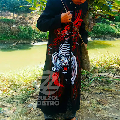 Jubah Lukis Harimau