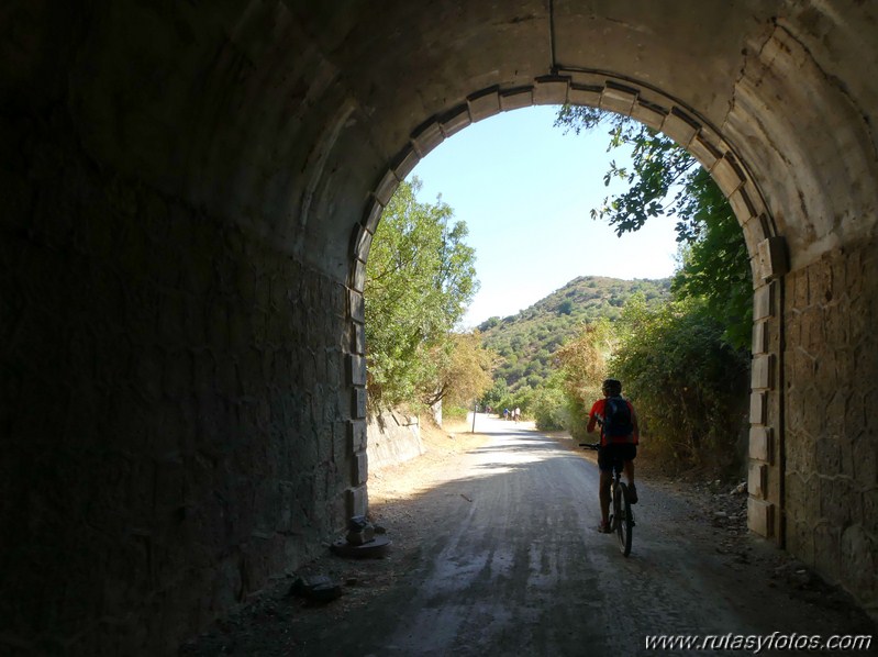 Via Verde de la Sierra: Puerto Serrano - Olvera