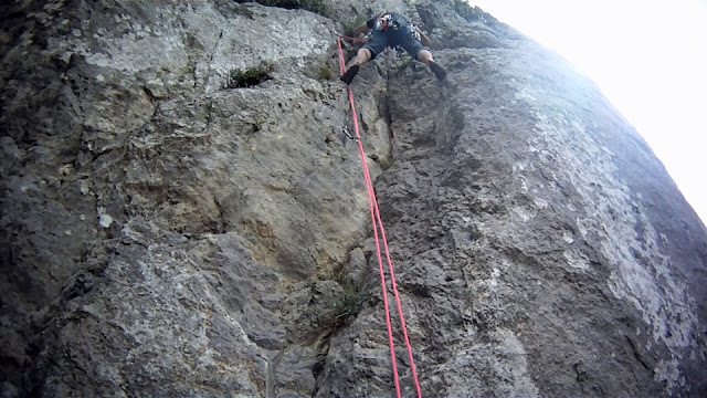 Escalada via Txapas L1