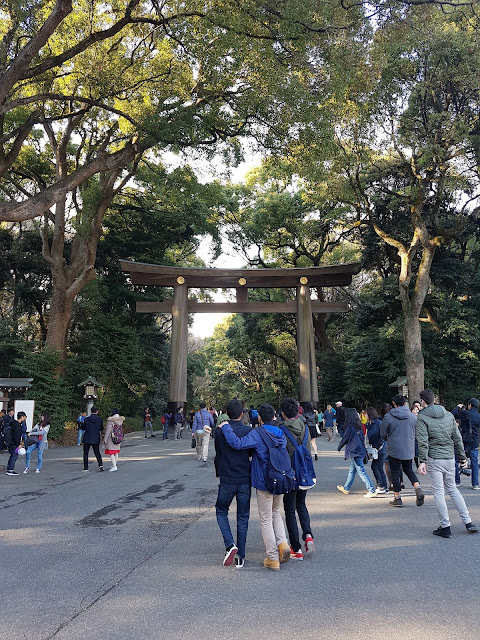 meiji jingu tokyo entrance