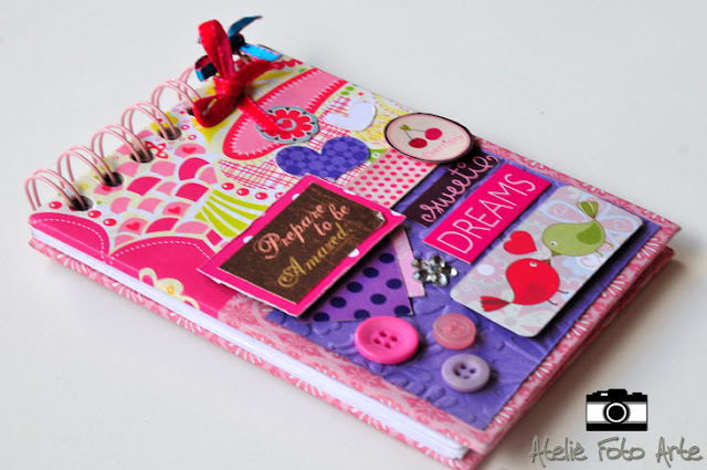 Bloco de notas de scrapbook