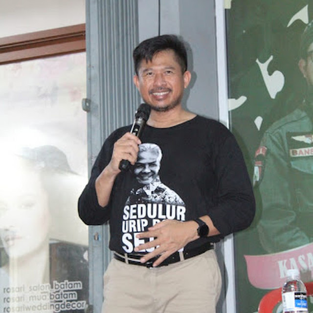 Berkaus 'Wani Ganjarne', Nuryanto Nyatakan Dukungan untuk Ganjar Pranowo di Pilpres 2024