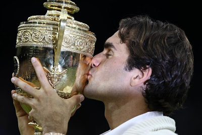 Roger Federer The Champion of Wimbledon Championships 2012, Hd Wallpapers of Wimbledon 2012, download free wallpapers of Wimbledon 2012, Best wallpapers of Wimbledon 2012, Best moments of Wimbledon 2012.