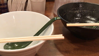 完食・完飲の丼二つ