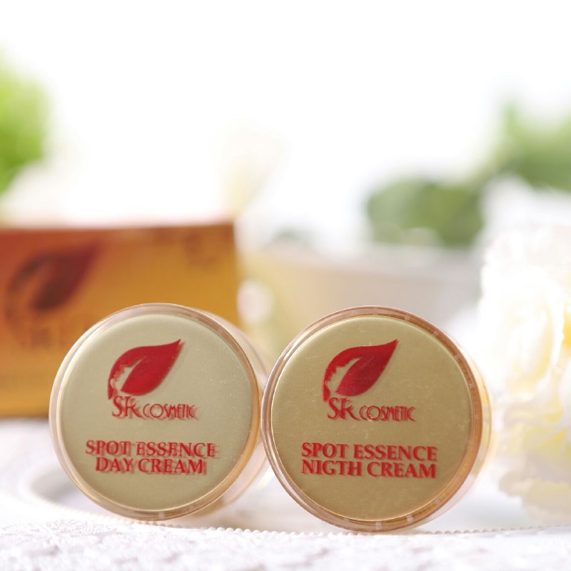 Spot Essence Day & Night Cream Sr12