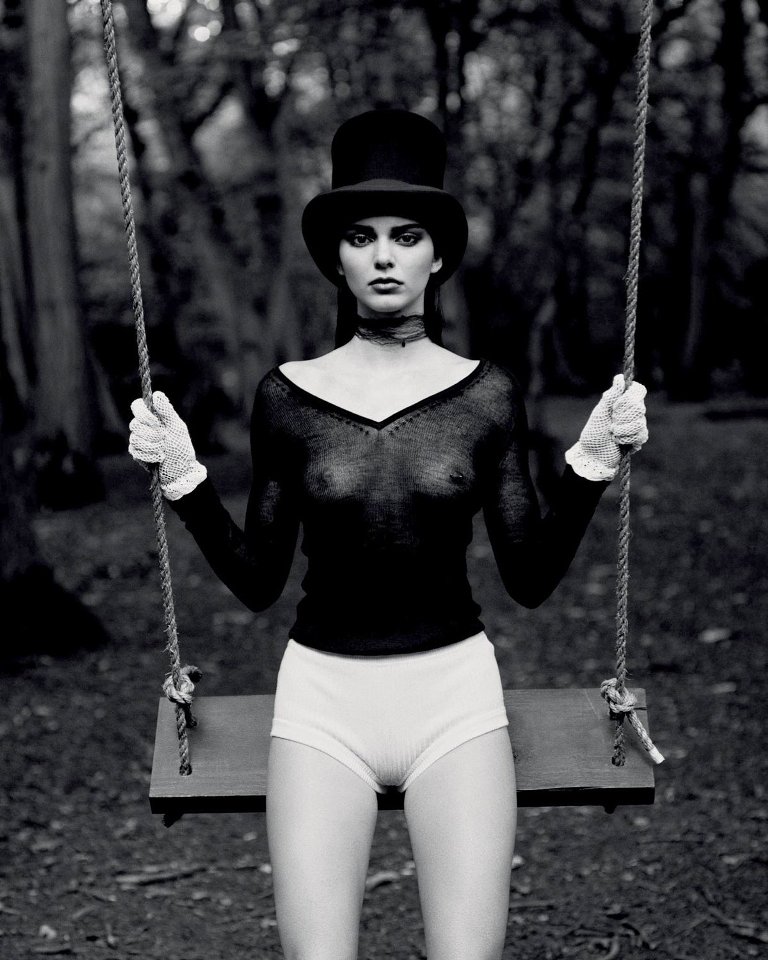 Kendall Jenner braless see trough photo shoot love magazine