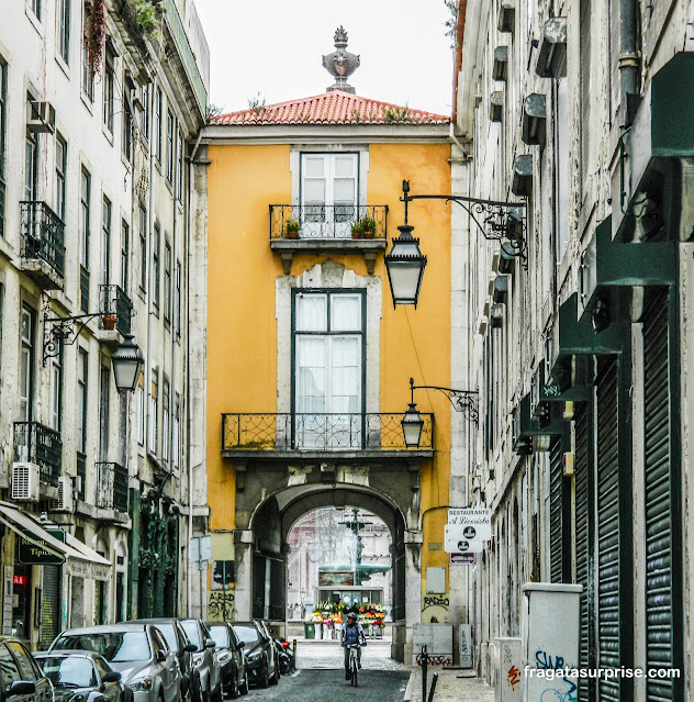 Arco do Bandeira na Baixa de Lisboa