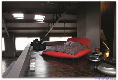 Модель кровати Calisson от фабрики Roche Bobois (дизайн Barilone Maurice)