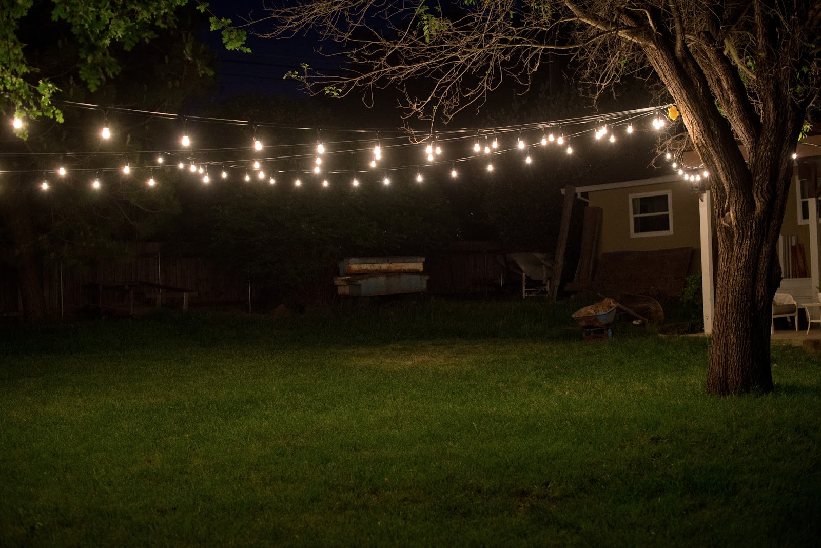 Domestic Fashionista: Industrial Vintage Backyard Lighting