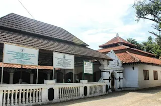 Masjid Kenari