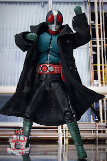 S.H. Figuarts Kamen Rider 2 (Shin Kamen Rider) 02