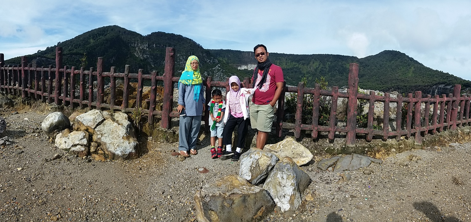 Mom's story - rina susanti: Wisata Alam Gunung Tangkuban 