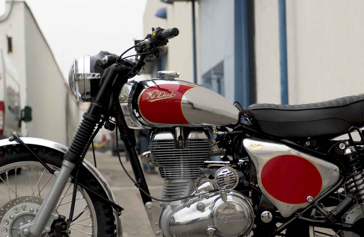 Cafe Racer Special McDeeb Six Day Scrambler