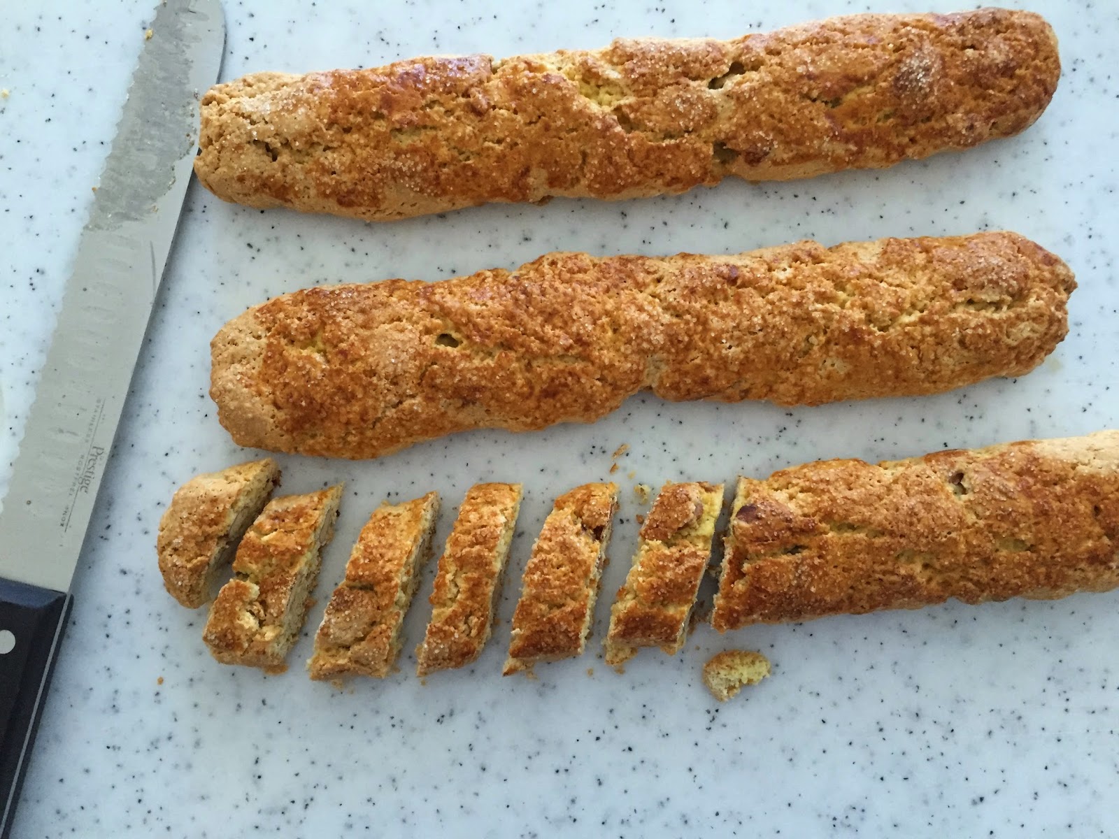 Cantucci (Italian almond biscotti)