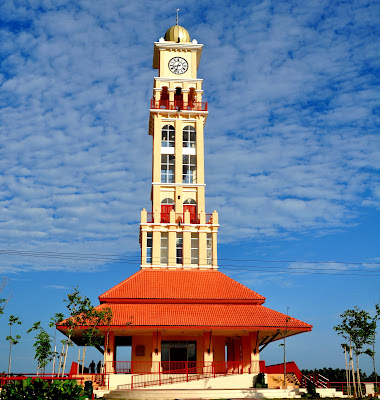 menara jam 