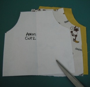 doll apron step 4