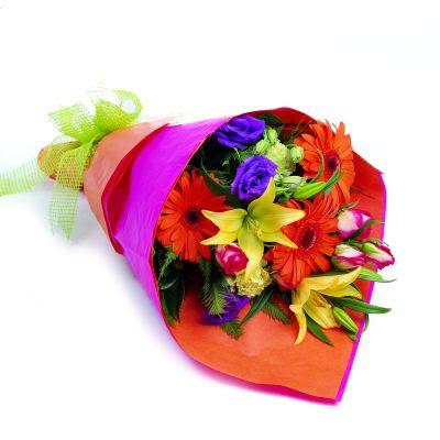 Flower Bouquets Pictures on Bouquet Of Flowers Black And Yellow Baground