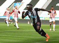 Les infos de Newcastle sont sur ClicnScores