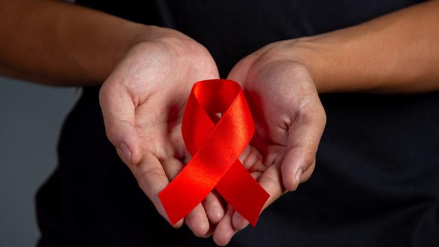 Kenali Tahap Gejala HIV/AIDS, Penyebab, dan Cara Mencegahnya