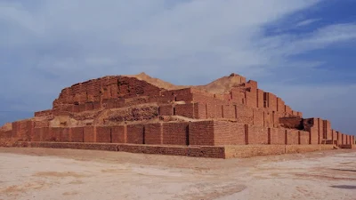 Remains of Choqazanbil brick monument.