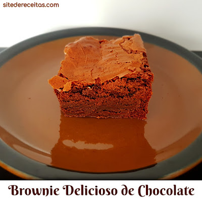 Brownie delicioso de chocolate