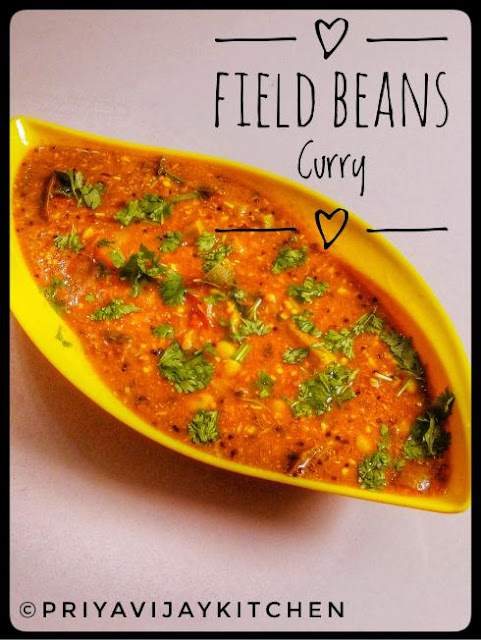 Mochai Kuzhambu - Field Beans Gravy