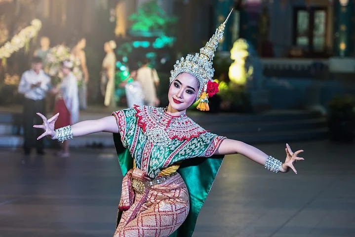 Rangkuman Seni Budaya Kelas 10 Bab 13 Pergelaran Karya Seni Tari (Seni Budaya Kelas X SMA/MA/SMK/MAK)