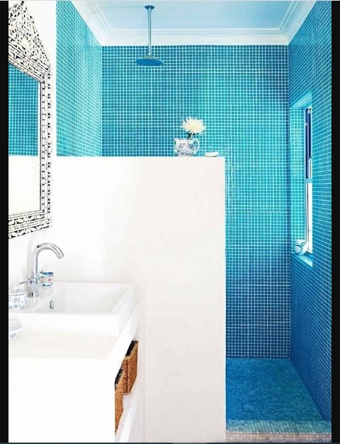 Beautiful and Simple Designs Mosaic Tiles with blue for bathroom
