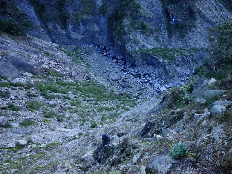 2014_0101-0105 萬山神石、萬山岩雕順訪萬頭蘭山_0207