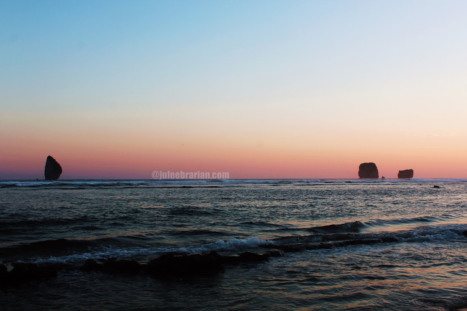 Blog Punya Jule Sunset Di Pantai Watu Leter Ga Kalah Dengan