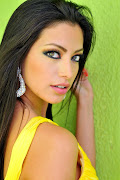 source: http://wwwcom/notes/promocionesgloria/alexiaviruezposar . (alexia viruez miss bolivia universe )