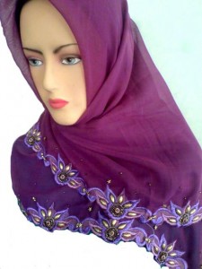 Butik Muslim Dhie Paris Bordir Bunga Ungu SOLD OUT Butik Muslim Dhie Paris Bordir Bunga Ungu SOLD OUT