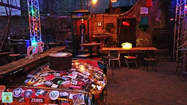 Szimpla Kert, Budapest