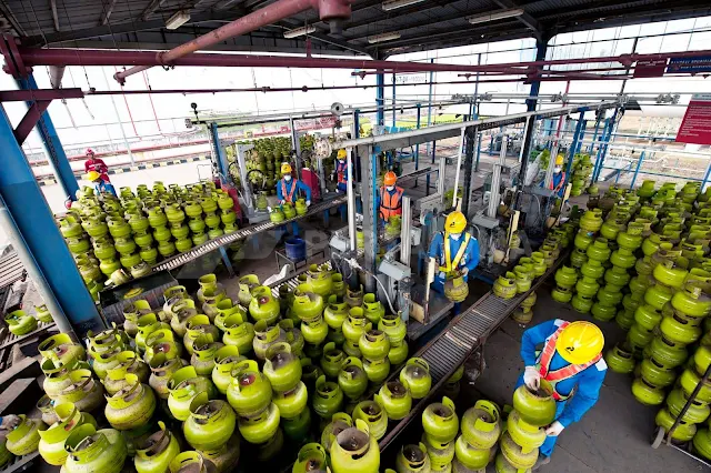 25072023 - BANUATODAY.COM - Pengisian LPG 3 Kg di PT Pertamina. Pertamina.jpeg