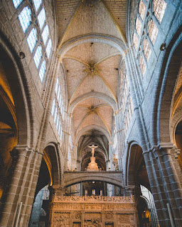 Interior Catedral del Salvador de Ávila Espanha