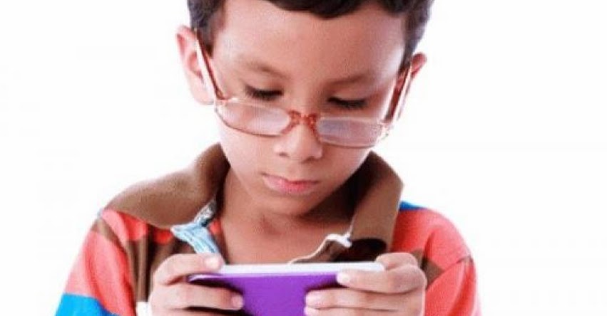 Sepa a qué edad es conveniente dar Celular o Tablet a los hijos