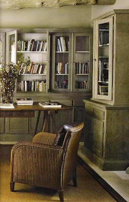 [Cote+Sud,+Dec+05-Jan+06+Library.jpg]
