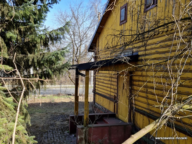 Wawer Falenica Kolej Nadwiślańska drewniak budynek drewniany architektura drewniana zabytek 1900 dworzec