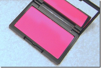 Sleek blush Santorini