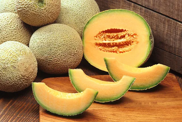 الشمام أو السويهلة  Muskmelon